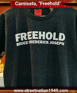 CAMISETA "FREEHOLD", GRIS.